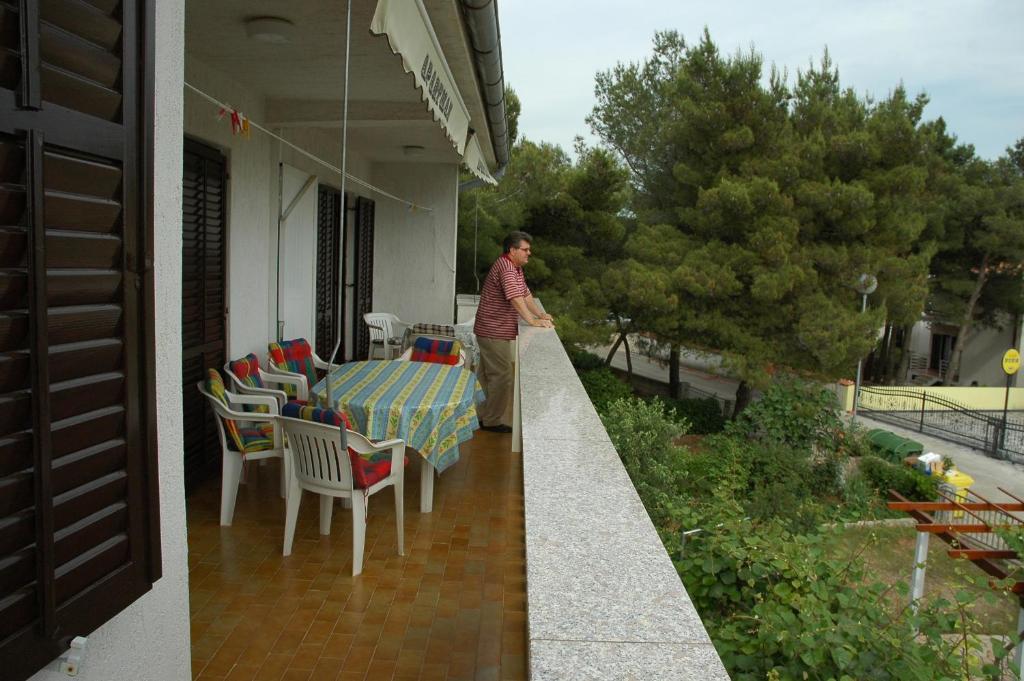 Apartments Jurina Krk Town Quarto foto