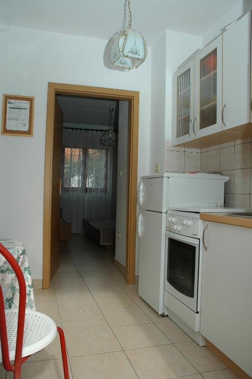 Apartments Jurina Krk Town Quarto foto
